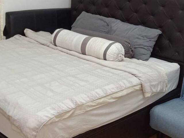 Common room at Bishan Park condominium for rent! Aircon wifi!