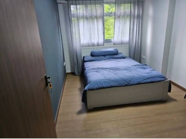 Room for rent (common)