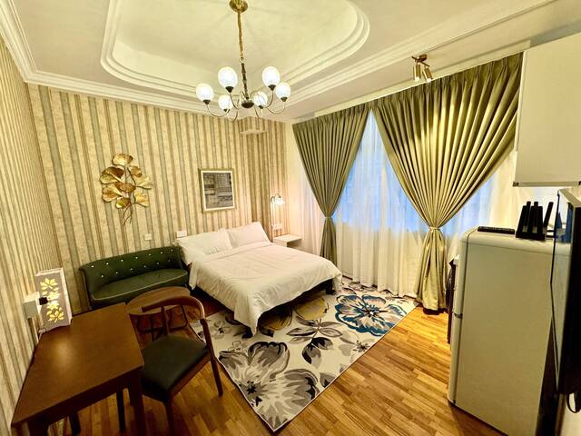 No Agent Fee No Owner Near MRT And Shopping Mall