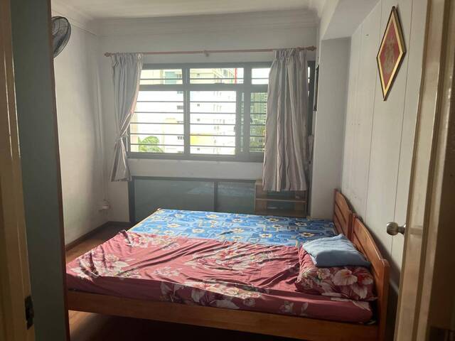 Blk 160 Jalan Teck Whye, $800 for 1, $1000 for 2 pax (aircon + wifi)
