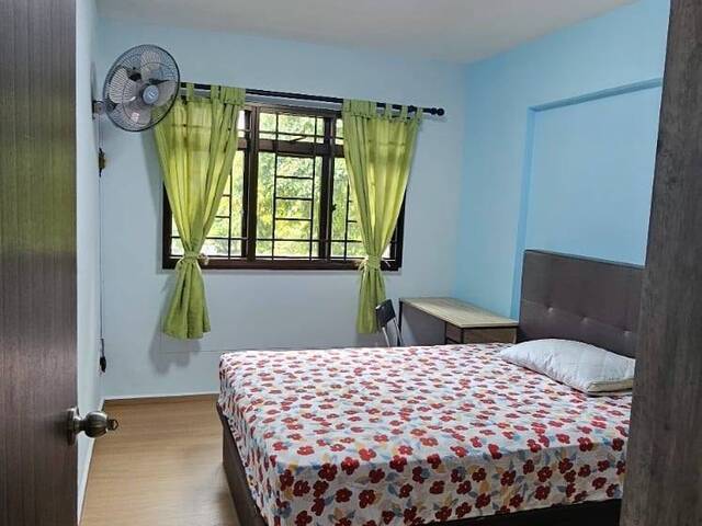 Common Room for Rental in Choa Chu Kang Crescent