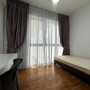 Fully Furnished, Cozy Studio unit at North Park Residences