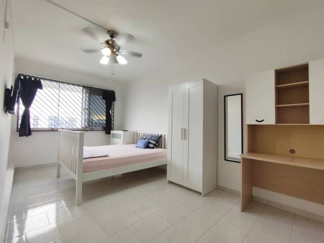 Spacious Tranquil Common Room in Simei/Tampines