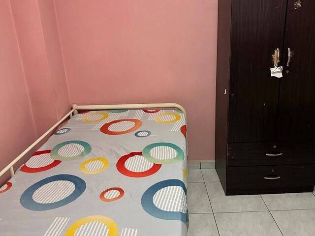 Common Room for sharing @ BLK 660 Near YEW TEE MRT $500 / MONTH