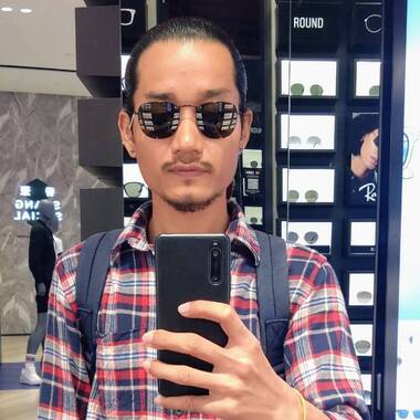 Pyae Phyoe Than is looking for a room in Geylang