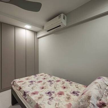 Common room at Blk 137 Jalan Bukit Merah