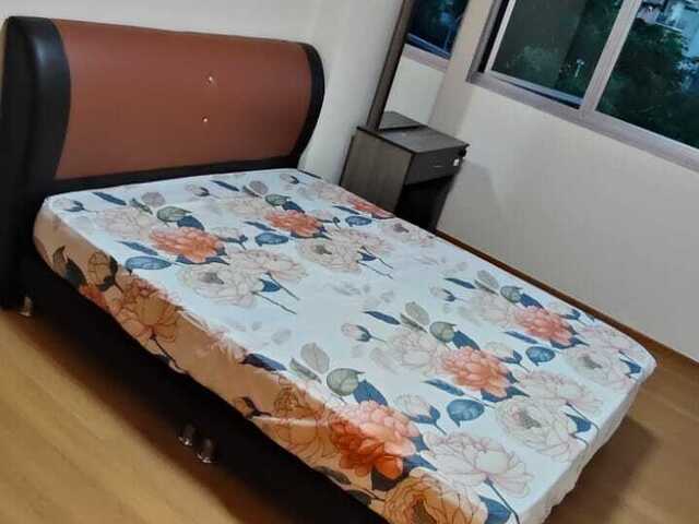Common Room @ Yishun ave 1 blk 432B!
