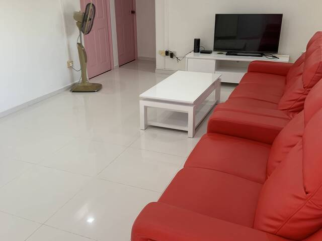 Master room for rent at Sengkang