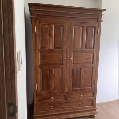 Common room, Relatively new Flat, near Clementi MRT, Shopping Mall, Central, Hawker Centre