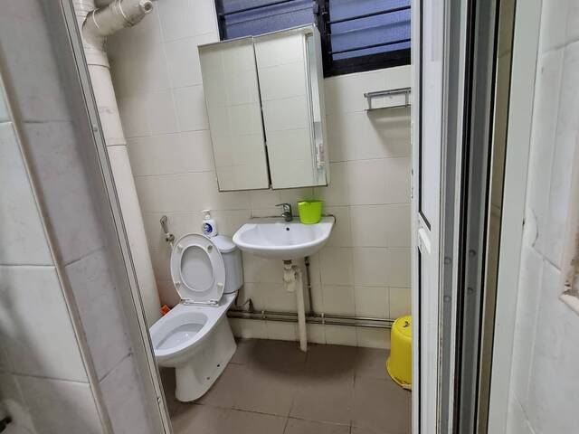 COMMON ROOM FOR RENT (NO AGENT)