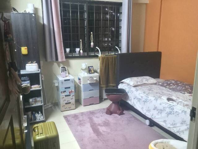 5 min walk from Bukit Gombak MRT