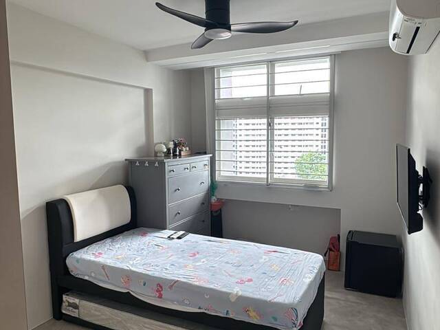 Common room for 1 pax or couple