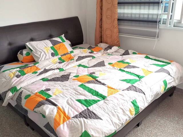 Common Room for rent at Blk 545 Choa Chu Kang Street 52. Own Bathroom! NO AGENT FEE