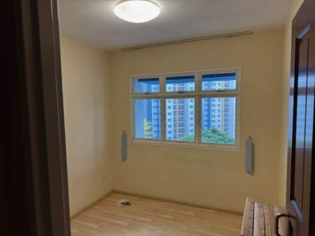 Common room at 3c upper boon keng road for rent! Aircon wifi!
