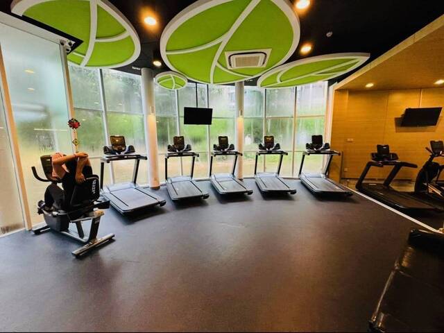 Common room in Condo