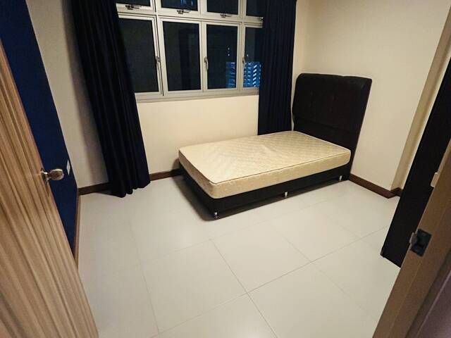 Walking distance to Pasir Ris MRT by