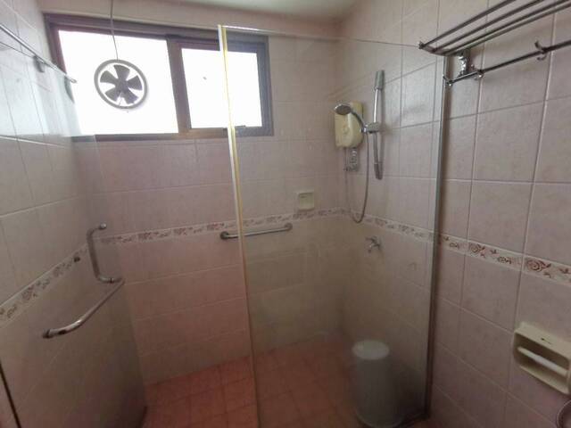 Available Feb 12 - Common Room/Include Utilities/Wifi/Aircon/No Agent Fee/Light Cooking Allowed/Was