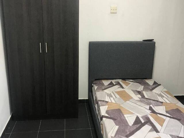 Available March 2 - Common Room/Include Utilities/Wifi/Aircon/No Agent Fee/Light Cooking Allowed/Wa