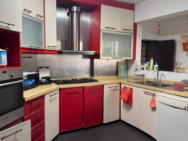 Available March 2 - Common Room/Include Utilities/Wifi/Aircon/No Agent Fee/Light Cooking Allowed/Wa