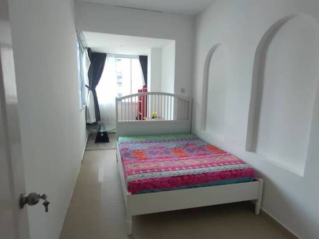 Available Immediately - Common Room/Include Utilities/Wifi/Aircon/No Agent Fee/Light Cooking Allowe