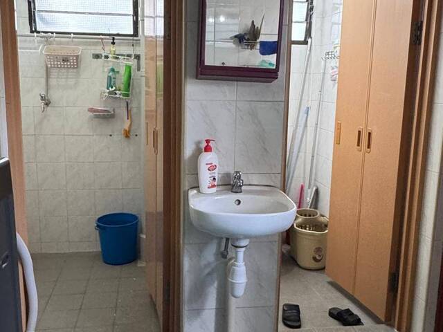 2 rooms @ same unit @ Blk 128 Bt Merah View - NEW AIRCONS