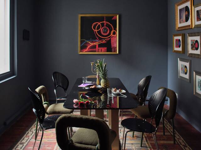 151 sqft, 2pax @ SGD 2750/m | Boutique Co-Living in a Heritage Shophouse at the Heart of Chinatown