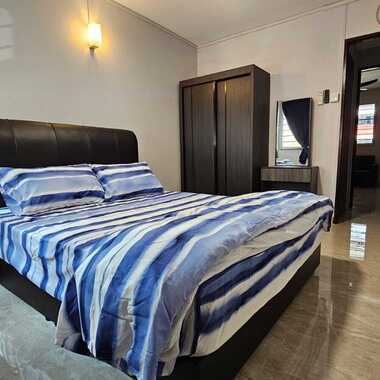 Newly renovated master room