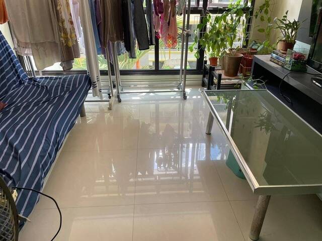 Master Room available for 2 female bedspacer