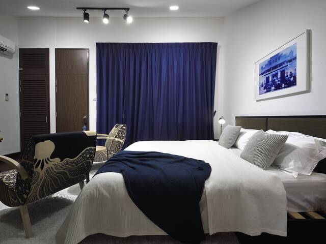 420sqft, 2pax @S$3500/m | Boutique Coliving in a Heritage Shophouse in Emerald Hill | Figment