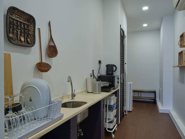 341sqft, 2pax @S$3200/m | Boutique Studio Living in a Heritage Home with Figment