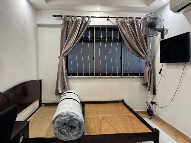 Common Room Near Lavender MRT Station