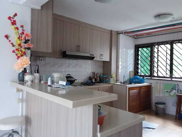 Huge Common Bedroom, Clean and Convenient MRT