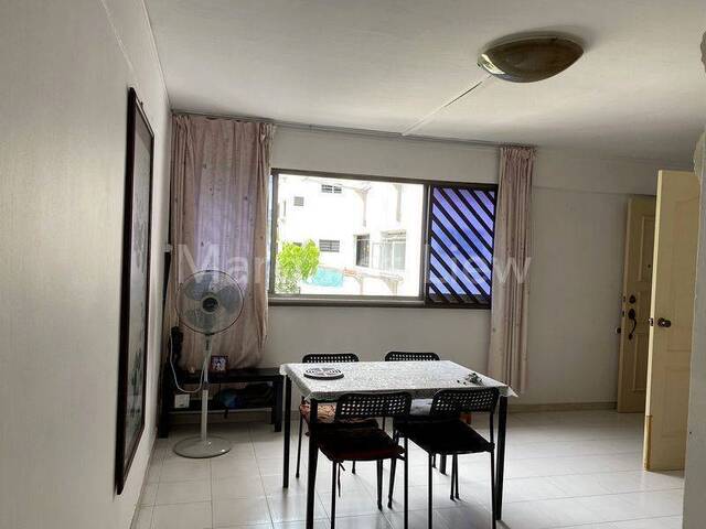 Huge Common Bedroom, Clean and Convenient MRT