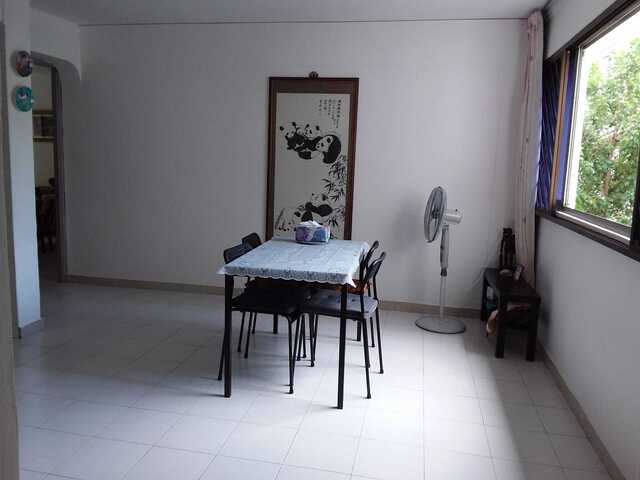 Huge Common Bedroom, Clean and Convenient MRT