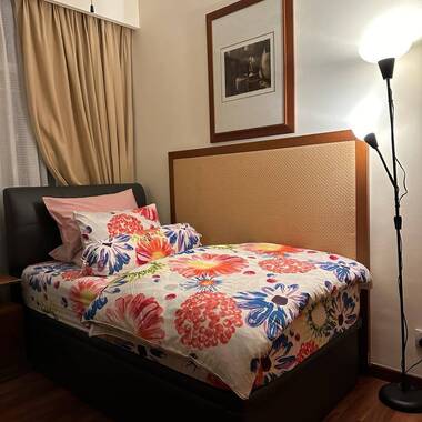 Summerhill Condo Common Bedroom, very quiet included laundry