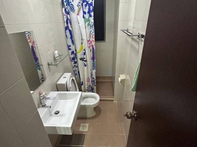 Available March 2 - Common Room/Include Utilities/Wifi/Aircon/No Agent Fee/Light Cooking Allowed