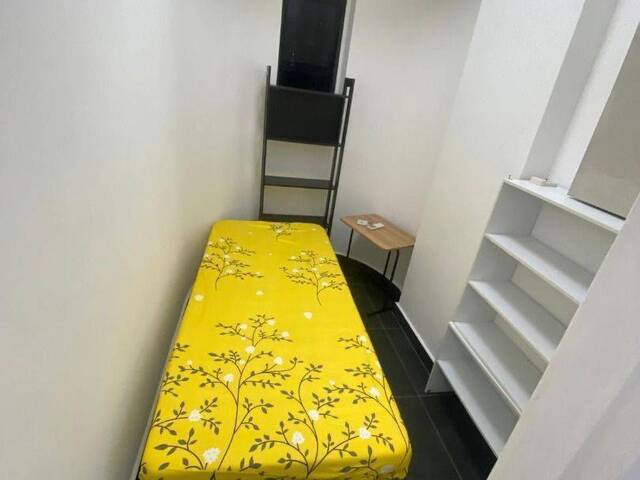 Available March 2 - Common Room/Include Utilities/Wifi/Aircon/No Agent Fee/Light Cooking Allowed