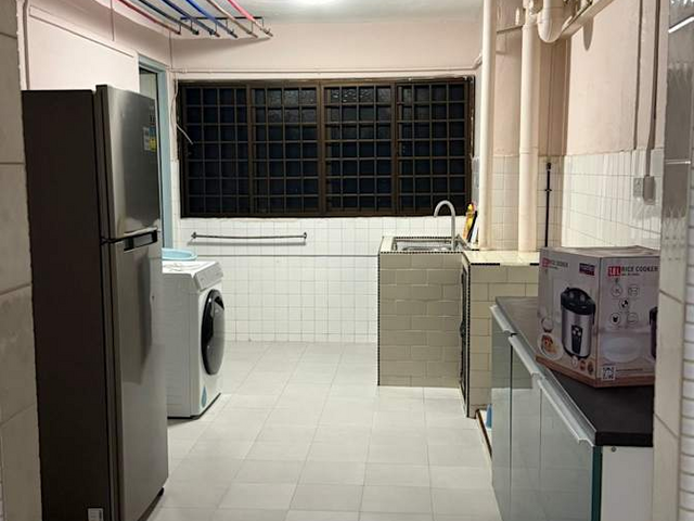 ROOM FOR RENT β MOVE IN IMMEDIATELY! π¨ π Bedok North Street 3 | Blk 532 HDB β¨ NO LANDLORD β’