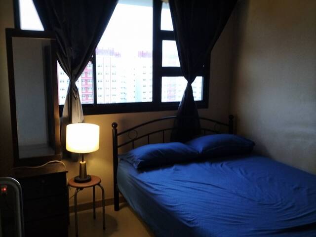 Higher Floor HDB house for rent whole unit, 2 room flat (Bukit Batok)