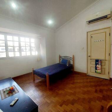 Yunnan Rd (Pioneer Mrt) common room for rent_8298...