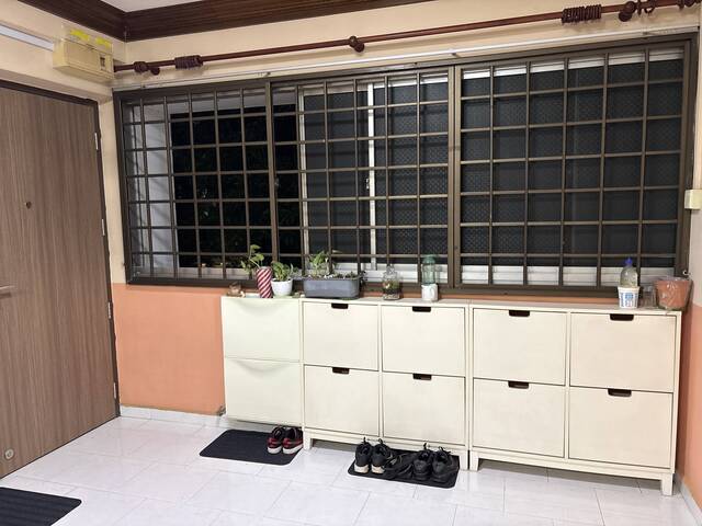 5 mins walk from CCK mrt/Lot 1, Quiet, Comfortable & pleasant home