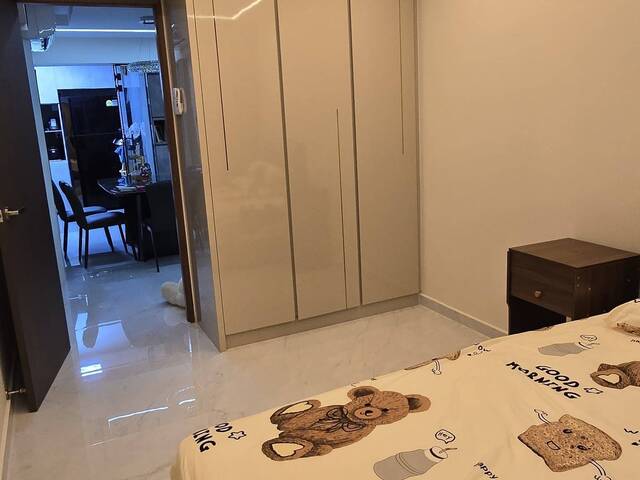 Fully Furnished room for rent