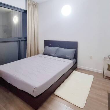 ✨ Lakefront Residences – Master Bedroom for Rent | Up to 2 Pax Allowed | No Agent Fee ✨