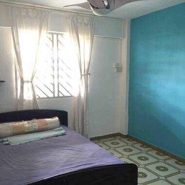 Private Room for Rent @ 64 Marine Drive, Marine Parade RARE Female Household. Fully Furnished. Beach