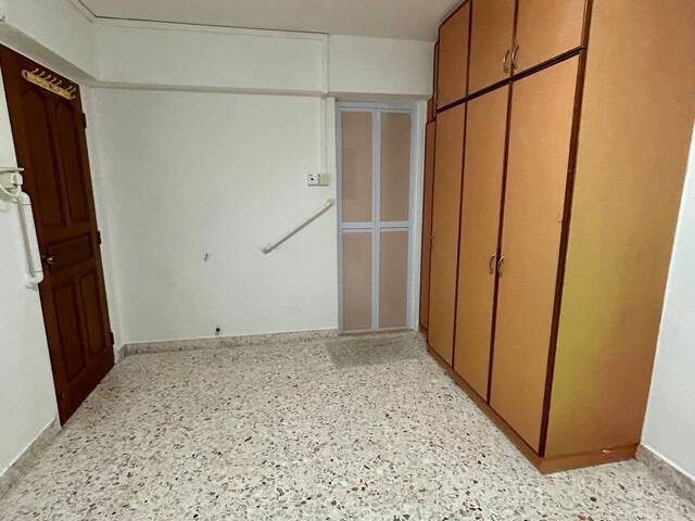 Spacious Master Bedroom for rent - Bedok North (Kaki Bukit Green)