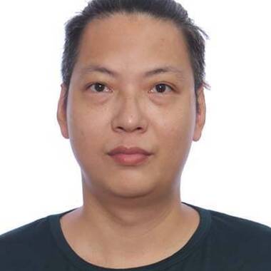 Mr Alex is looking for a room in Chinatown