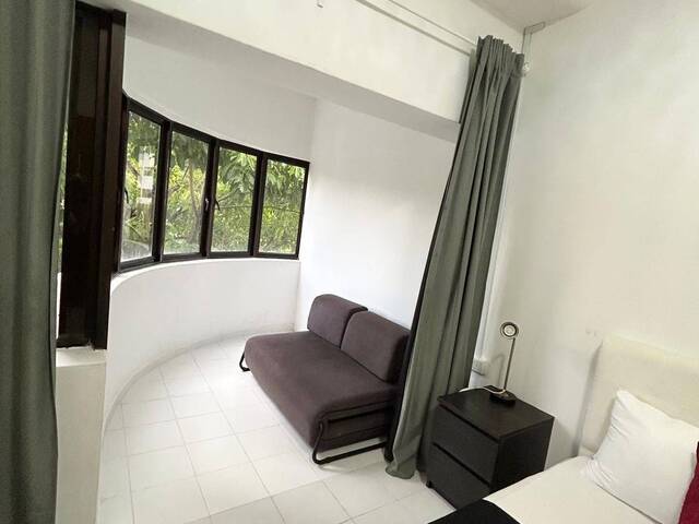 Expats Choice - Tiong Bahru MRT - Newly Furnish Queen Room