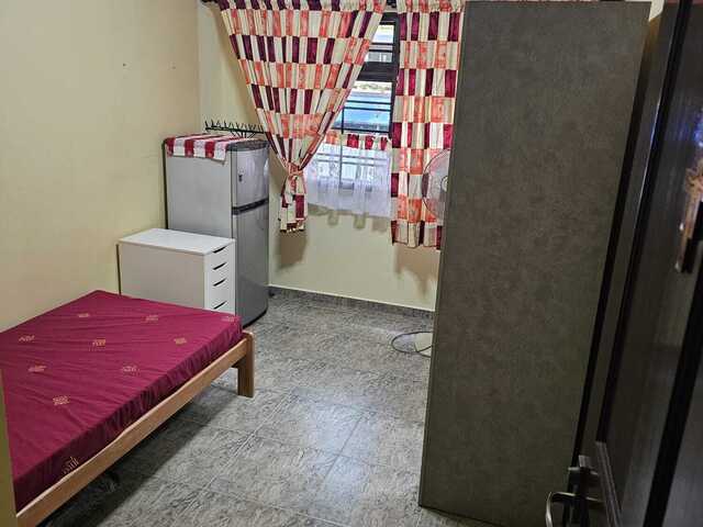 Common Room For Rent