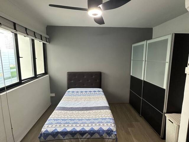 🏠 🏳️🌈 Two Common Room For Rent