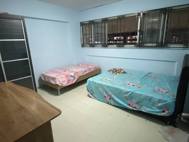 COMMON ROOM AVAILABLE AT TAMPINES ST 84